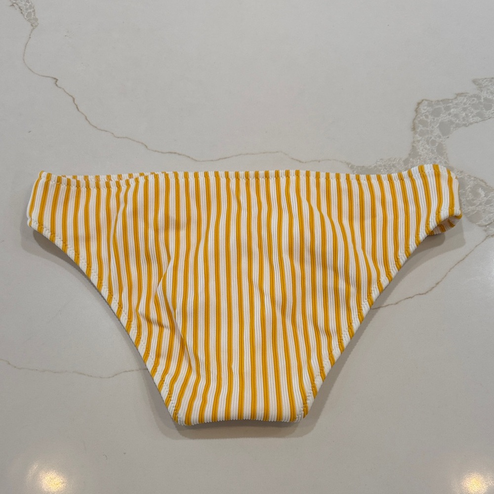NWOT Shade & Shore Bikini Bottom - Picture 3 of 3